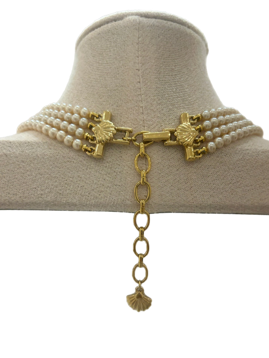 richelieu pearl vintage necklace