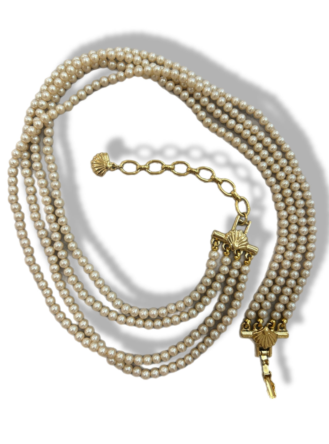 richelieu pearl vintage necklace