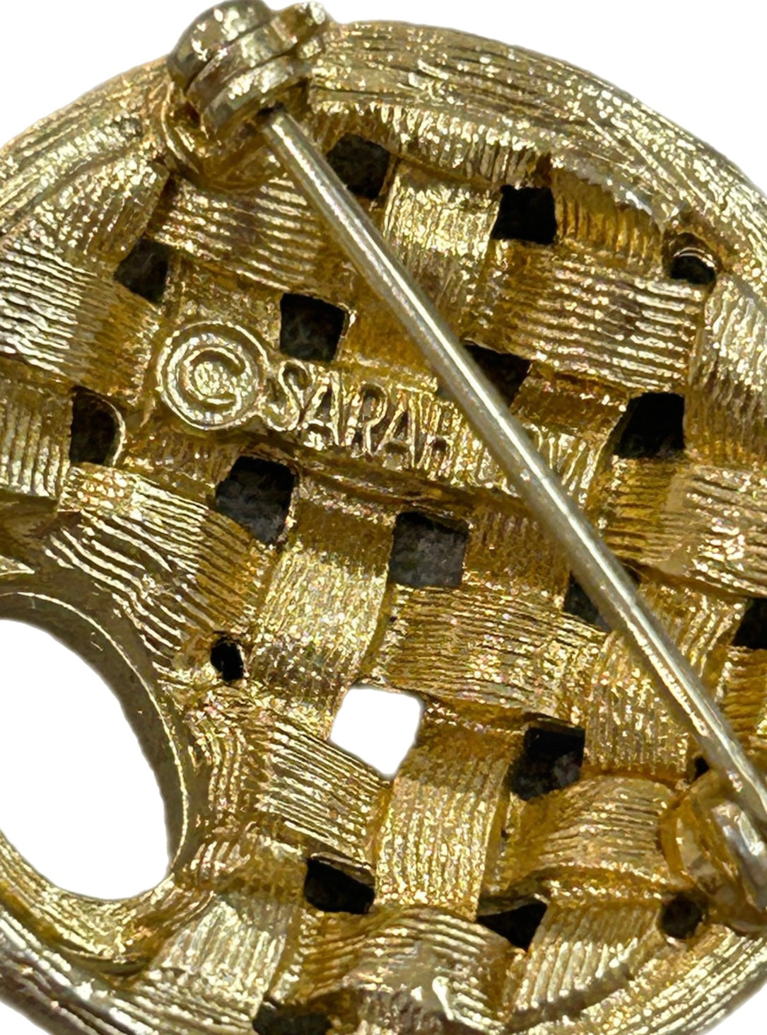 SARA COV vintage brooch